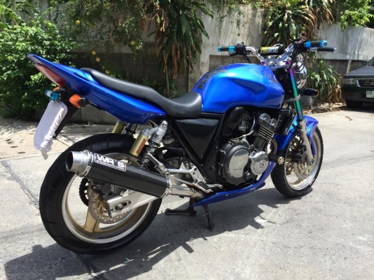 CB 400 ปี94 ทะเบียนพร้อมโอน ของแต่งเต็ม CB 400 ปี94 ทะเบียนพร้อมโอน ของแต่งเต็ม