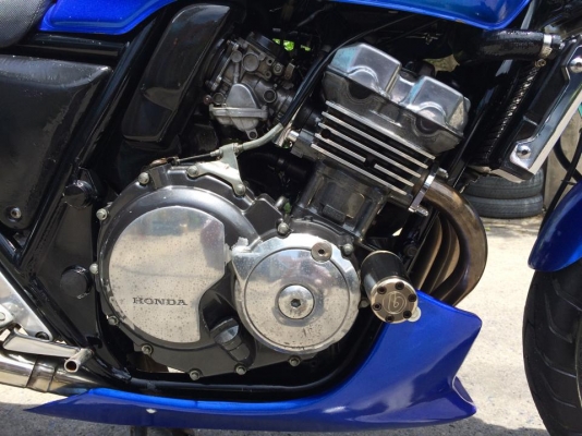 CB 400 ปี94 ทะเบียนพร้อมโอน ของแต่งเต็ม CB 400 ปี94 ทะเบียนพร้อมโอน ของแต่งเต็ม