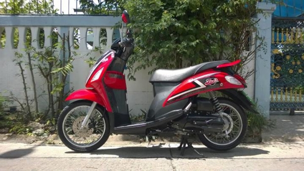 LET 2013 วิ่งแค่ 8000 สภาพสวยกริ๊บ ขายถูกๆ ส่งฟรี ราคาต่อรองได้