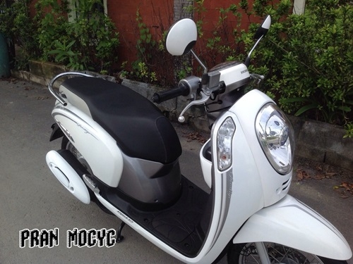 ขายscoopy-iสีขาวเทา ตัวTOP ปี2013 ขายscoopy-iสีขาวเทา ตัวTOP ปี2013