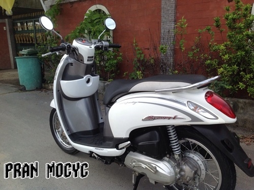 ขายscoopy-iสีขาวเทา ตัวTOP ปี2013 ขายscoopy-iสีขาวเทา ตัวTOP ปี2013