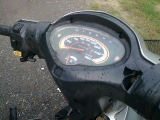 เวฟ125R ปี48 เครื่งดี แน่น สตาทติดง่าย ทีเดียวติด เล่มพร้อมเอกสารครบ เวฟ125R ปี48 เครื่งดี แน่น สตาทติดง่าย ทีเดียวติด เล่มพร้อมเอกสารครบ