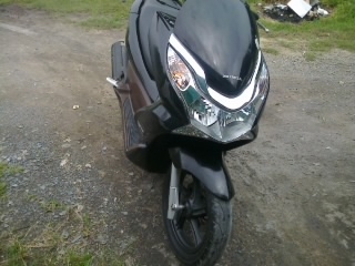 PCX สวยสวยสวยเดิมเดิมเดิม วิ่งหมื่นกว่าโล พร้อมใช้งาน เล่มพร้อมเอกสารครบ
