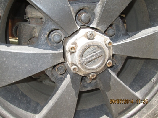 sale nissan umy-720 4wd 4doors 1986/135,000฿