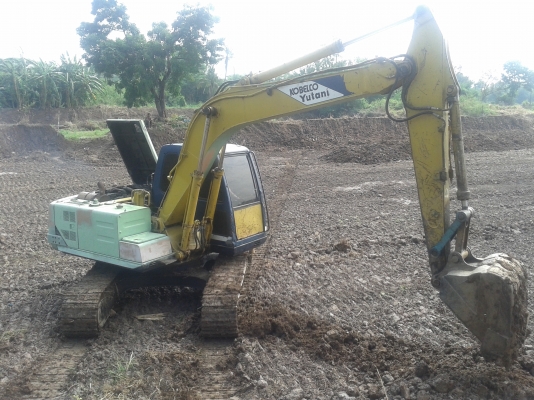 เเบ็คโฮ เเบ็คโฮ