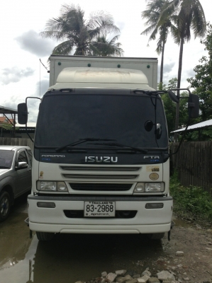 ขาย 6 ล้อ isuzu ปี51 สวยมาก รถห้าง