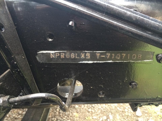 ขาย ISUZU NPR เครื่อง 120 ฝาขาวดั้มต่อใหม่ ต่อลองได้