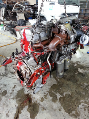 เครื่อง po9  310 แรง  เครื่องญี่ปุ่นยกลง  สภาพสวยๆ ราคาโดนๆ