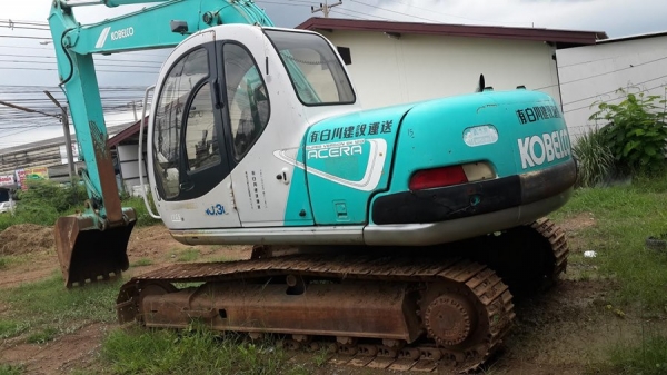 รถแบคโฮเก่านอก sk 120-2 สนใจโทร 092-3309229 อี๊ด สองห้อง