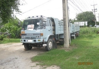 ขายหัวขาว 240 แก๊ส 6 ถัง พ่วงแม่ลูกดั้ม สภาพพร้อมใช้ครับ โทร 088-4501277 ขายหัวขาว 240 แก๊ส 6 ถัง พ่วงแม่ลูกดั้ม สภาพพร้อมใช้ครับ โทร 088-4501277