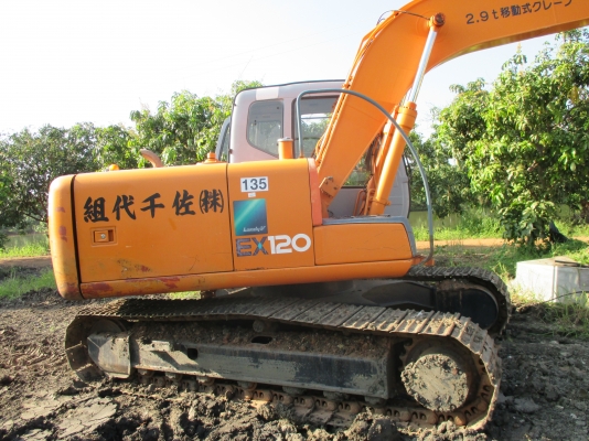 ขายด่วน  Hitachi EX120-5  นำเข้าจากญี่ปุ่นยังไม่เคยใช้งานในไทย สภาพสวย