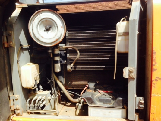 ขายด่วน  Hitachi EX120-5  นำเข้าจากญี่ปุ่นยังไม่เคยใช้งานในไทย สภาพสวย