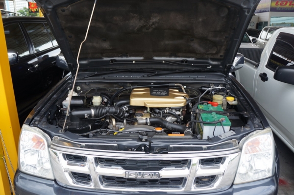 ISUZU D-MAX 4 ประตู 4WD ปี 2005 รถสวย พวงมาลัยพาวเวอร์ กระจกไฟฟ้า เครื่องแน่นๆ ช่วงล่างดีเยี่ยม แอร์เย็นฉ่ำๆ เบาะหนังสภาพสวยสุดๆ ภายในสภาพสวย รถพร้อมใช้งาน สีสวย จัดไฟแนนได้ ISUZU D-MAX 4 ประตู 4WD ปี 2005 รถสวย พวงมาลัยพาวเวอร์ กระจกไฟฟ้า เครื่องแน่นๆ ช่วงล่างดีเยี่ยม แอร์เย็นฉ่ำๆ เบาะหนังสภาพสวยสุดๆ ภายในสภาพสวย รถพร้อมใช้งาน สีสวย จัดไฟแนนได้