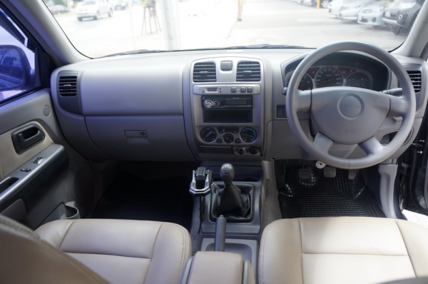 ISUZU D-MAX 4 ประตู 4WD ปี 2005 รถสวย พวงมาลัยพาวเวอร์ กระจกไฟฟ้า เครื่องแน่นๆ ช่วงล่างดีเยี่ยม แอร์เย็นฉ่ำๆ เบาะหนังสภาพสวยสุดๆ ภายในสภาพสวย รถพร้อมใช้งาน สีสวย จัดไฟแนนได้ ISUZU D-MAX 4 ประตู 4WD ปี 2005 รถสวย พวงมาลัยพาวเวอร์ กระจกไฟฟ้า เครื่องแน่นๆ ช่วงล่างดีเยี่ยม แอร์เย็นฉ่ำๆ เบาะหนังสภาพสวยสุดๆ ภายในสภาพสวย รถพร้อมใช้งาน สีสวย จัดไฟแนนได้