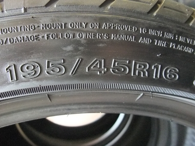 ยาง Dunlop 195/45/16 ปี12