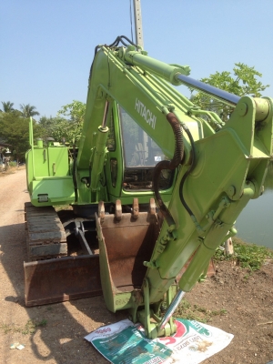 ขายด่วน Hitachi EX60-3 มีใบมีดดันพร้อมลายหัวเจาะ 4100 ชม.นำเข้าจากญี่ปุ่น สภาพสวย เครื่องปั้มดี เอวแน่น ขายด่วน Hitachi EX60-3 มีใบมีดดันพร้อมลายหัวเจาะ 4100 ชม.นำเข้าจากญี่ปุ่น สภาพสวย เครื่องปั้มดี เอวแน่น