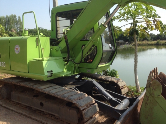 ขายด่วน Hitachi EX60-3 มีใบมีดดันพร้อมลายหัวเจาะ 4100 ชม.นำเข้าจากญี่ปุ่น สภาพสวย เครื่องปั้มดี เอวแน่น ขายด่วน Hitachi EX60-3 มีใบมีดดันพร้อมลายหัวเจาะ 4100 ชม.นำเข้าจากญี่ปุ่น สภาพสวย เครื่องปั้มดี เอวแน่น