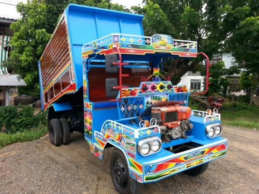 ขายรถอีแต๋น6ล้อ สภาพของใหม่ ดั้มเกษตร เครื่องRT140 มีสโล สภาพพร้อมใช้งาน เอกสารพร้อมโอน สนใจโทร 090-8588220คุณนะ หรือ www.truck.in.th/498