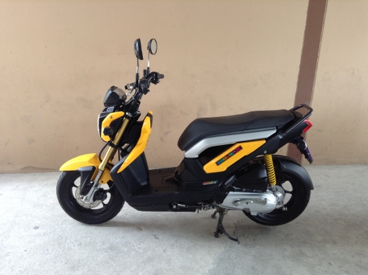 ขาย!!! ซูมเม่อX สภาพสวย ปี56 รถเครื่องดีคับ ทะเบียนครบ ภาษีไม่หมด