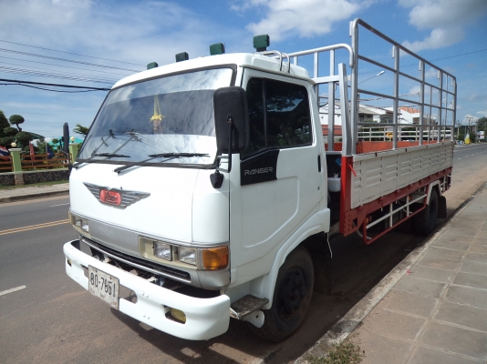 ขายถูกๆ285000บาท รถ6ล้อฮีโน่KM เครื่อง6สูบ Fหลัง เพาเวอร์ รถพร้อมใช้งานคับ