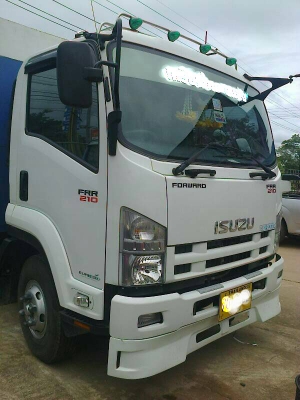 ** ราคา 1,160,000**  FRR210 แรงม้า รถ9เดือน วิ่ง3หมื่นกว่ากิโลเมตรเท่านั้น กระบะเหล็ก 5.5 ม** ราคาต่อรอง**