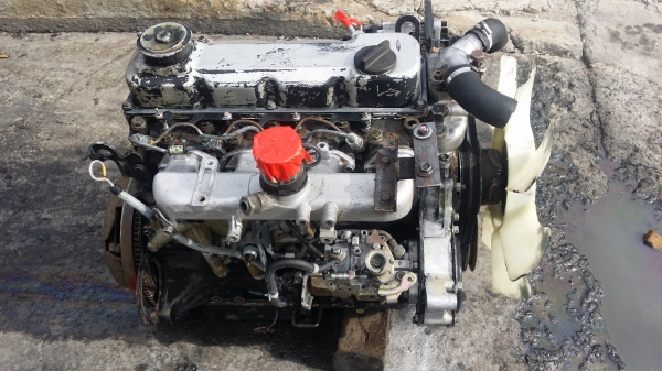 ขาย เครื่องยนต์ td27 สภาพสวยยกลง  เครื่องติดได้คับ