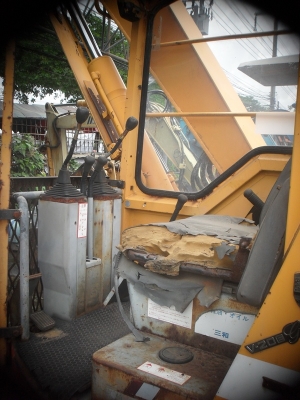 ขายรถขุด KATO HD 50UR ขนาดเล็กทนทาน ขายรถขุด KATO HD 50UR ขนาดเล็กทนทาน