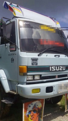 รถอีซูซุ 10 ล้อดั้ม 240 แรงม้า. ปี 39 ( นางฟ้าแท้ ) สนใจติดต่อ 081 - 6079515