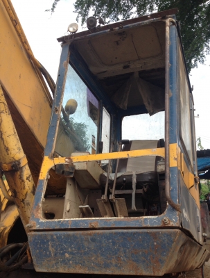 ขาย หัวเก๋งKOMATSU PC200-3 ตามสภาพ ขาย หัวเก๋งKOMATSU PC200-3 ตามสภาพ