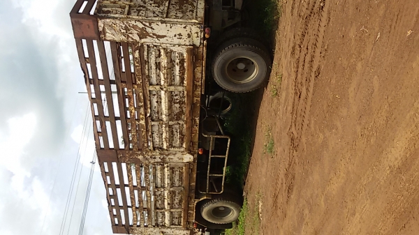 สิบล้อไม่ดั้มแม่-ลูก สิบล้อไม่ดั้มแม่-ลูก