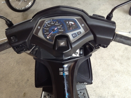 ขาย!!! ฮอนด้าแอเบรค รุ่นท็อปล้อแม็ก สภาพสวย ปี50 รถเครื่องดีคับ ทะเบียนครบ ภาษีไม่หมด