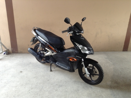 ขาย!!! ฮอนด้าแอเบรค รุ่นท็อปล้อแม็ก สภาพสวย ปี50 รถเครื่องดีคับ ทะเบียนครบ ภาษีไม่หมด