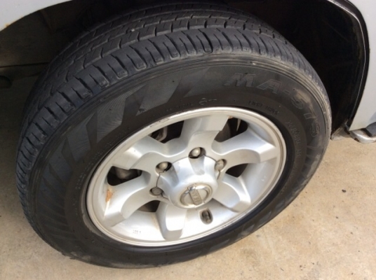 ขายรถตู้นิสสัน เออแวนปี 90 เครื่องใหม่ SR 20 หัวฉีด เกียร์ธรรมดา ติดแก๊ส LPG เพาเวอร์ ภายในเบาะหนัง เบาะหลังสามแถว แอร์หน้า แอร์หลัง ตัวถังผุบ้าง เครื่องวิ่งดี เกียร์ดี ช่วงล่างแน่นครับ ล้อแม็ก 15 ยางใหม่ 4 เส้น รถขับดีครับ ขายถูกครับ