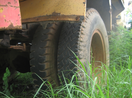 ขายรถน้ำ  มีเล่มจัดแนนท์ได้ แสนกว่าๆ  ขาย  220,000 บาท