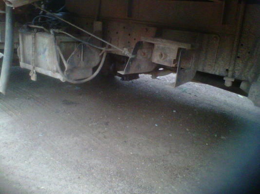 ISUZU NKR55EY URO2 เครื่อง88 6ล้อสั้น หัวคัชีนะครับ มัดจำแล่ว 10000 จากเสี่ยกบ ชุมแพครับ