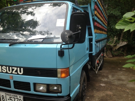 ขายหกล้อ 110 พ.เวอร์ เกียรสั้นแท้ สภาพสวยพร้อมใช้งาน (ขายเอง)