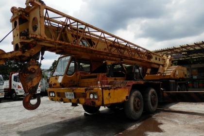12ล้อ เครนTADANO TG452-45ตัน ยิงหลัง ทะเบียนม79