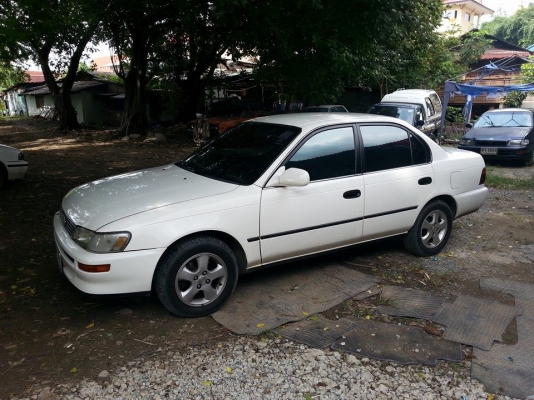 3 ห่วง ปี 93 เกียร์ออโต้ เครื่อง 1600 ติดแก๊สแล้วค่ะ 3 ห่วง ปี 93 เกียร์ออโต้ เครื่อง 1600 ติดแก๊สแล้วค่ะ