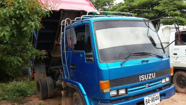 ขาย6ล้อดัมพ์ อีซูซุ ROCKY175 FRR พ.เพาเวอร์เบรคทิ๊ฟฟี่ สภาพพร้อมใช้งาน เครื่องดี แชชซีสวย เอกสารพร้อม