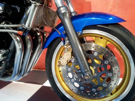 T&amp;T BIKE RAMA2ขายYAMAHA XJR1200 ปี2000 เเต่งเต็ม เอกสาร inv+สพม ราคาสุดเล้าใจ 79500 ฿