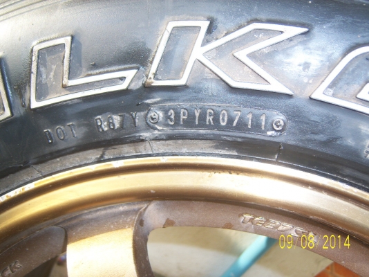 แม็กพร้อมยาง 265 65 17 3 วง