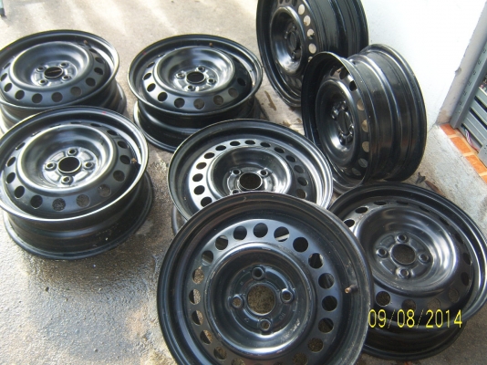 กระทะล้อขอบ15 2 ชุด