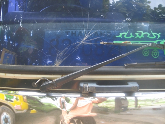 ฮีโน่   195 แรง ราคา    680,000  บาท