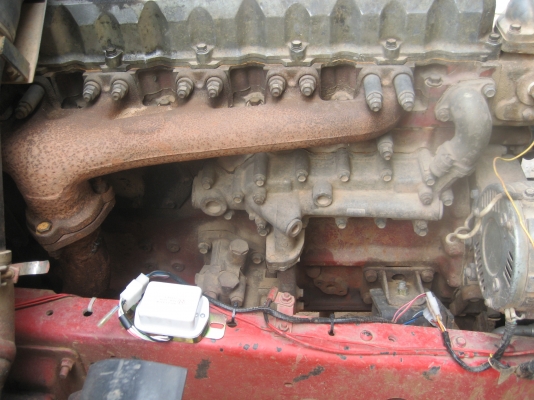 ฮีโน่   195 แรง ราคา    680,000  บาท