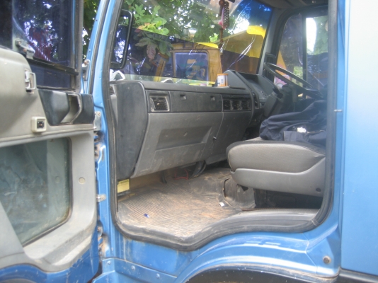 ฮีโน่   195 แรง ราคา    680,000  บาท