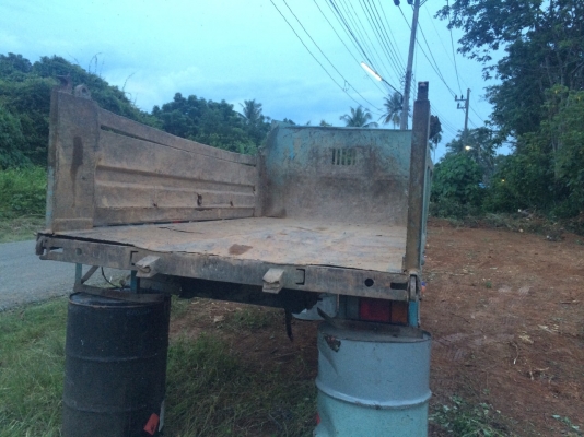 ขายกระบะดั้มพ์isuzu npr120hp