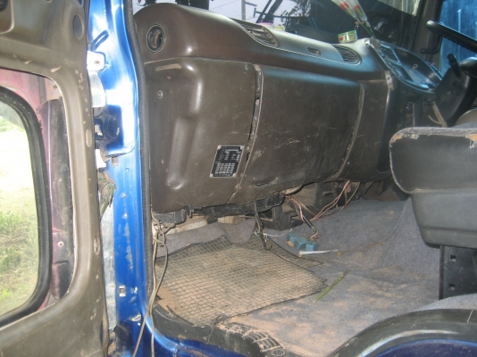 เดก้า  195 แรง   ราคา 765,000  บาท