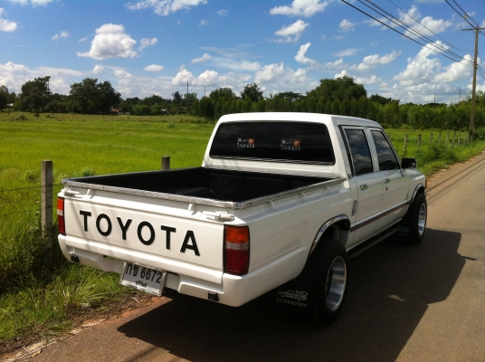 Super Hero 4 ประตู เดิมๆ สวยๆ มาแล้วครับ Super Hero 4 ประตู เดิมๆ สวยๆ มาแล้วครับ