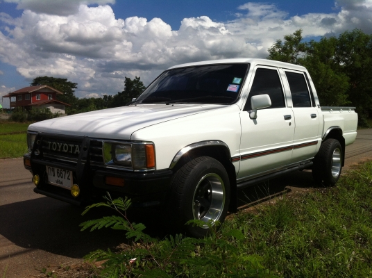 Super Hero 4 ประตู เดิมๆ สวยๆ มาแล้วครับ Super Hero 4 ประตู เดิมๆ สวยๆ มาแล้วครับ