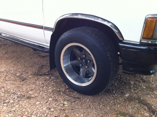 Super Hero 4 ประตู เดิมๆ สวยๆ มาแล้วครับ Super Hero 4 ประตู เดิมๆ สวยๆ มาแล้วครับ